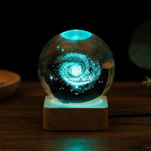 Afbeelding in Gallery-weergave laden, 3D Galaxy Crystal Ball Nachtlampje Decorlamp
