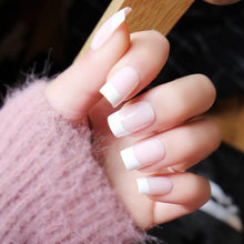 Afbeelding in Gallery-weergave laden, Glue-On French Manicure Nails Kit (100 stuks)
