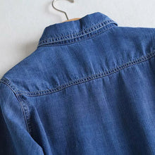 Afbeelding in Gallery-weergave laden, Pocket Long Sleeve Denim Shirt
