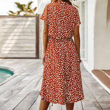 Afbeelding in Gallery-weergave laden, V-neck polka dot dress

