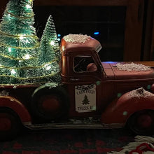 Afbeelding in Gallery-weergave laden, Kerst rode boerderij Truck decoratie
