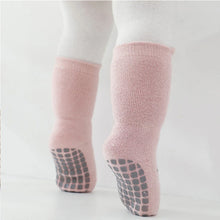 Afbeelding in Gallery-weergave laden, Warme sokken voor schattige baby's met antislipkussen
