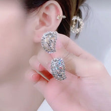Afbeelding in Gallery-weergave laden, Glitter oorbellen met volledige strass-uitsparing
