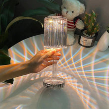 Afbeelding in Gallery-weergave laden, Aanraak bediening Gatsby kristallen lamp
