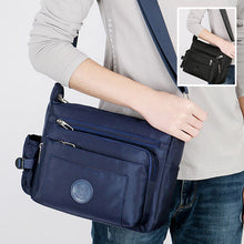 Afbeelding in Gallery-weergave laden, Waterproof Multifunctional Classic Crossbody Bag
