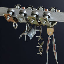Afbeelding in Gallery-weergave laden, Hoekijzeren rail hang katrol
