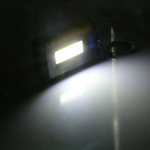 Afbeelding in Gallery-weergave laden, Mini LED Zaklamp Sleutelhanger
