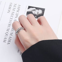 Afbeelding in Gallery-weergave laden, Ring met polkadot kralen
