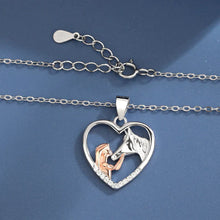 Afbeelding in Gallery-weergave laden, Meisje en paard ketting ketting
