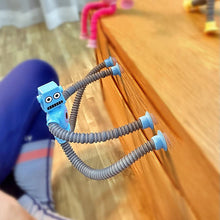 Afbeelding in Gallery-weergave laden, Telescopic Suction Cup Robot Toy
