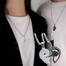 Afbeelding in Gallery-weergave laden, Hartvormige sleutelketting
