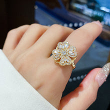 Afbeelding in Gallery-weergave laden, Clover Spinning Ring
