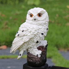 Afbeelding in Gallery-weergave laden, Eagle Figure Garden Solar Post
