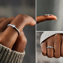 Afbeelding in Gallery-weergave laden, Aan mijn dochter - Gesneden Halve Emaille Ring
