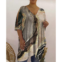 Afbeelding in Gallery-weergave laden, T-shirt met diepe V-hals en halflange mouwen met print
