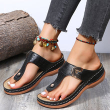 Afbeelding in Gallery-weergave laden, Teenslippers met sleehak
