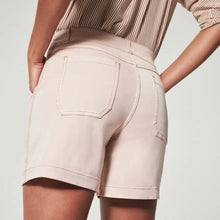 Afbeelding in Gallery-weergave laden, Damesshort van stretchtwill
