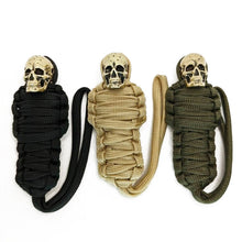Afbeelding in Gallery-weergave laden, Paracord Sleutelhanger Mummie Messing Schedel
