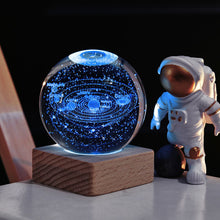 Afbeelding in Gallery-weergave laden, 3D Galaxy Crystal Ball Nachtlampje Decorlamp
