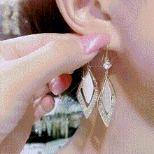 Afbeelding in Gallery-weergave laden, Diamant Zirkoon Fashion Oorbellen
