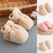 Afbeelding in Gallery-weergave laden, Baby Cartoon pluche katoenen schoenen
