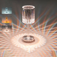 Afbeelding in Gallery-weergave laden, Aanraak bediening Gatsby kristallen lamp
